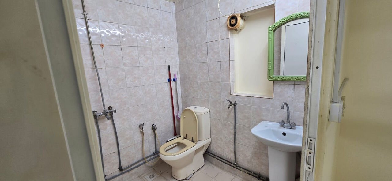 Jid Ali, Apartments, Flats, Houses & Villas, BHD 175/year,  1 BR,  RENT - Bedroom - Closed Kitchen
