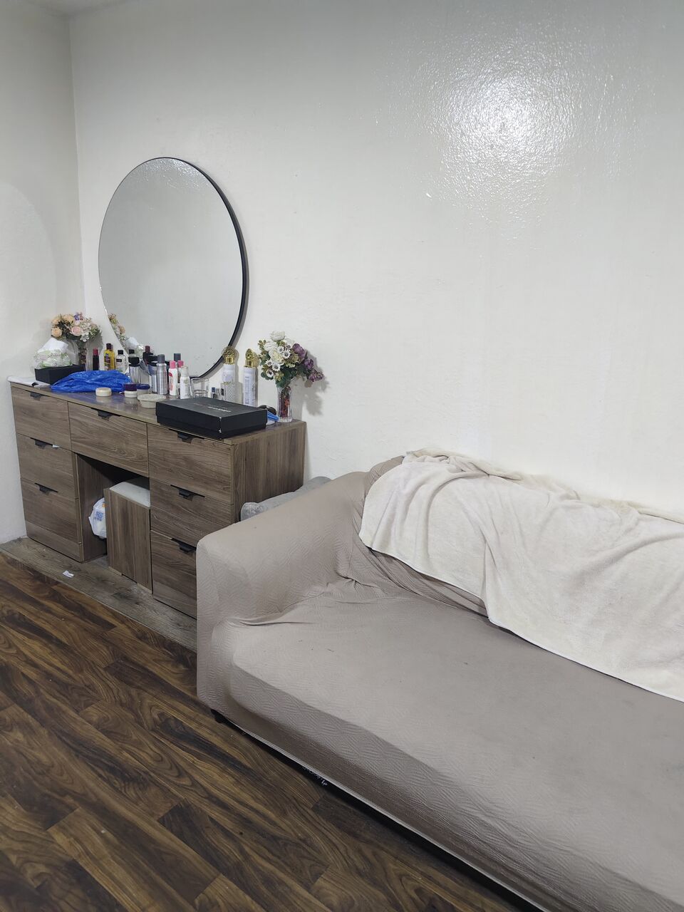 Jubail, Apts/Flats Wanted, SAR 3000/month,  Furnished,  2 BR,  Family Flat Furnished