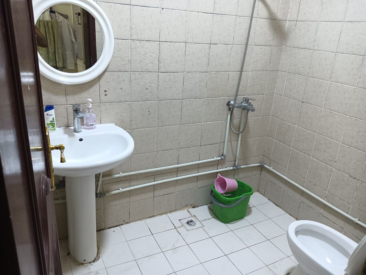 Hoora, Bedspace For Rent, BHD 45/month,  250 Sq. Feet,  Bed Space Available For Boy With Attached Bathroom, Sharing With One Person.