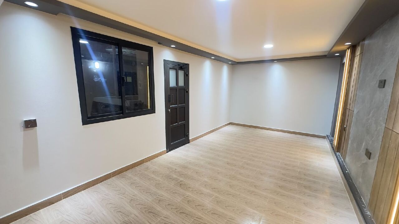 Manama, Apartments, Flats, Houses & Villas, BHD 200/month,  1 BR,  𝐒𝐚𝐥𝐦𝐚𝐧𝐢𝐲𝐚:- 𝐑𝐨𝐨𝐟𝐭𝐨𝐩 1𝐁𝐇𝐊 𝐔𝐧𝐟𝐮𝐫𝐧