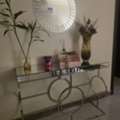 SAR 600,  Entrance Console With Mirror In Good Condition