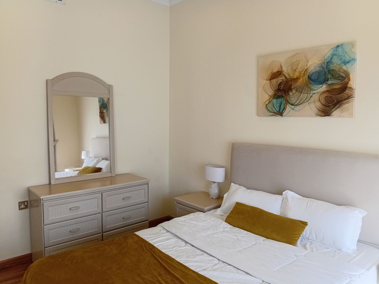 Mahooz, Apartments, Flats, Houses & Villas, BHD 380/month,  Furnished,  2 BR,  Fully-furnished | Mahooz | Parking | Wifi | Pool | Gym | Billiard | BD 50 EWA Limit