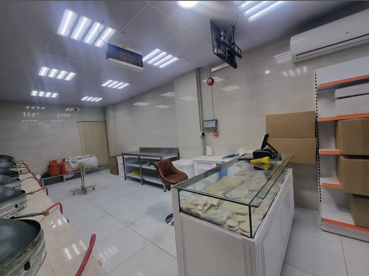 Riyadh, Businesses For Sale, Business For Sale: Traditional Saudi Qursan Bread Shop