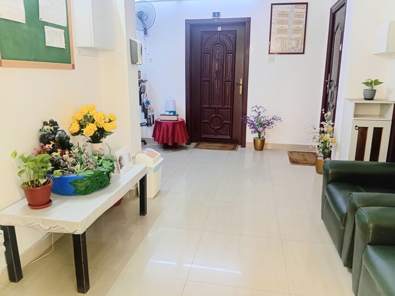 Mahooz, Apartments, Flats, Houses & Villas, BHD 175/month,  Furnished,  Studio,  Fully-furnished | Prime Location | Mohhoz | Split AC | Security | BD 40 EWA Limit