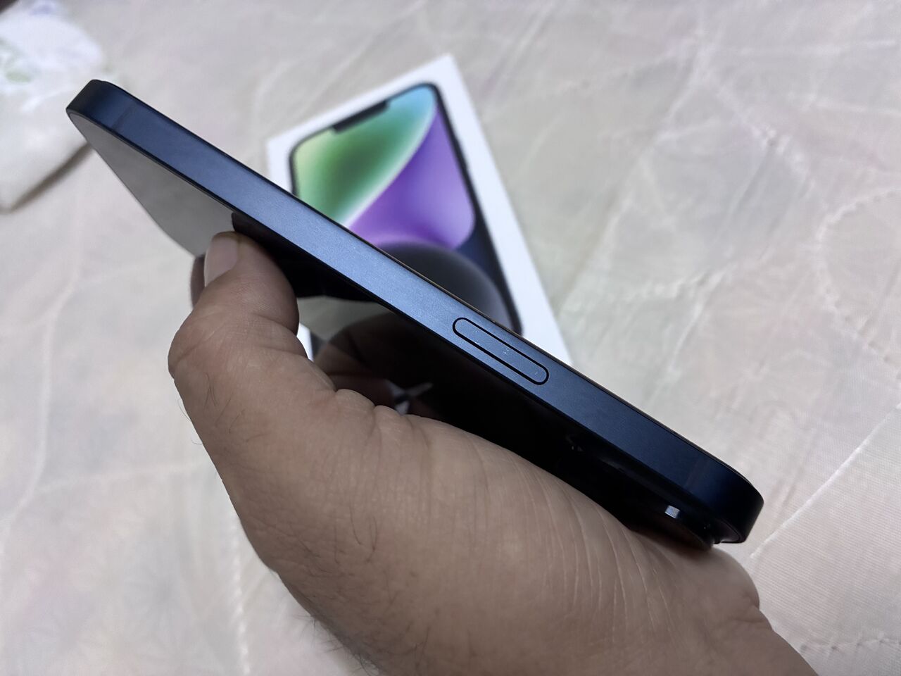 Jubail, Mobile Phones, SAR 22,  IPhone 14 128gb Battery Health 95% Same Like New Complete Box, With Apple Watch Serial 9