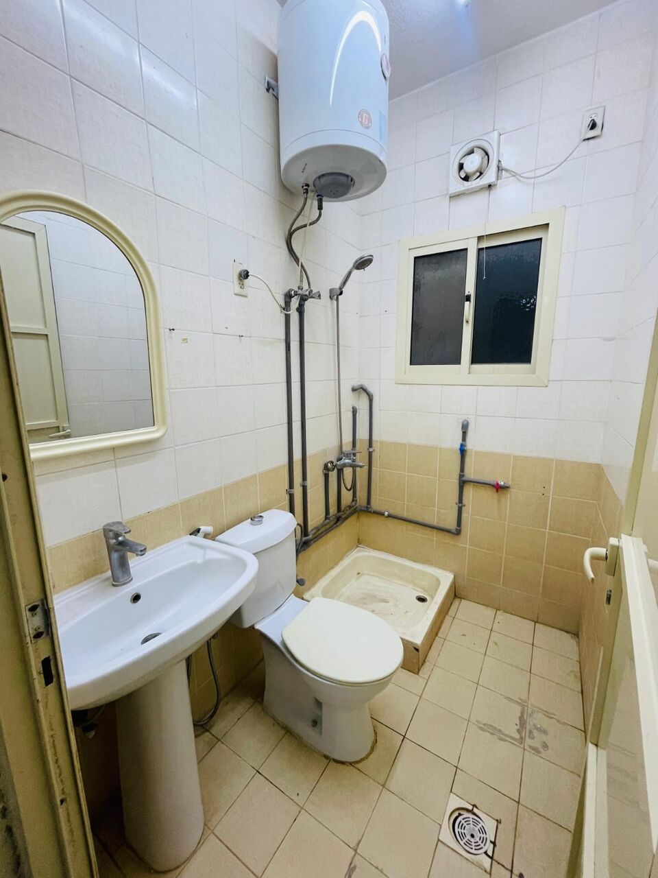 Jubail, Apartments, Flats, Houses & Villas, 2 BR,  2BHK UNFURNISHED APARTMENT AVAILABLE FOR RENT