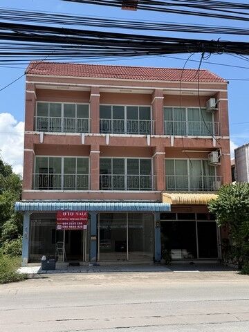 Bangkok, Real Estate For Sale, THB 2100000,  4 BR,  18 Sq. Feet,  ขายอาคารพาณิชย์ 3 ชั้น ใกล้สหพัฒน์ 