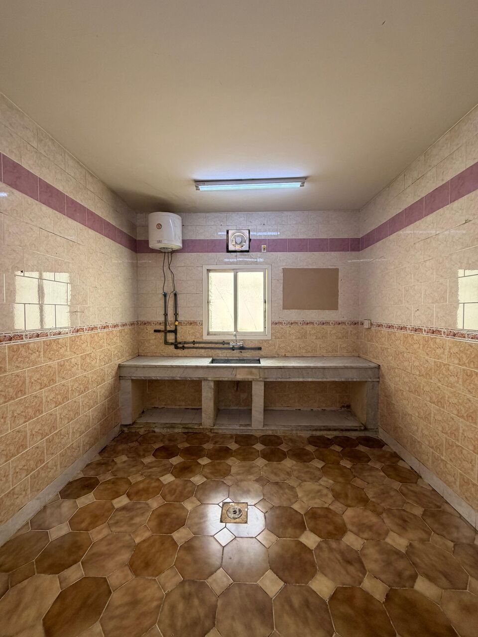 Dammam, Apartments, Flats, Houses & Villas, SAR 19500/year,  3 BR,  Family Apartment For Rent  3/506