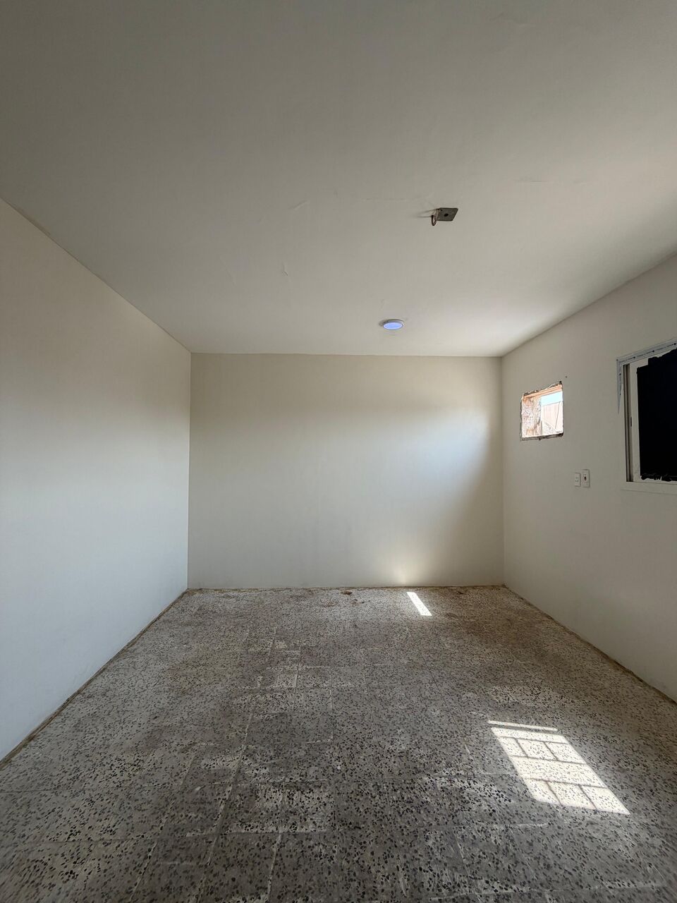 Dammam, Apartments, Flats, Houses & Villas, SAR 14500/year,  2 BR,  Bachelor Apartment For Rent 333/28