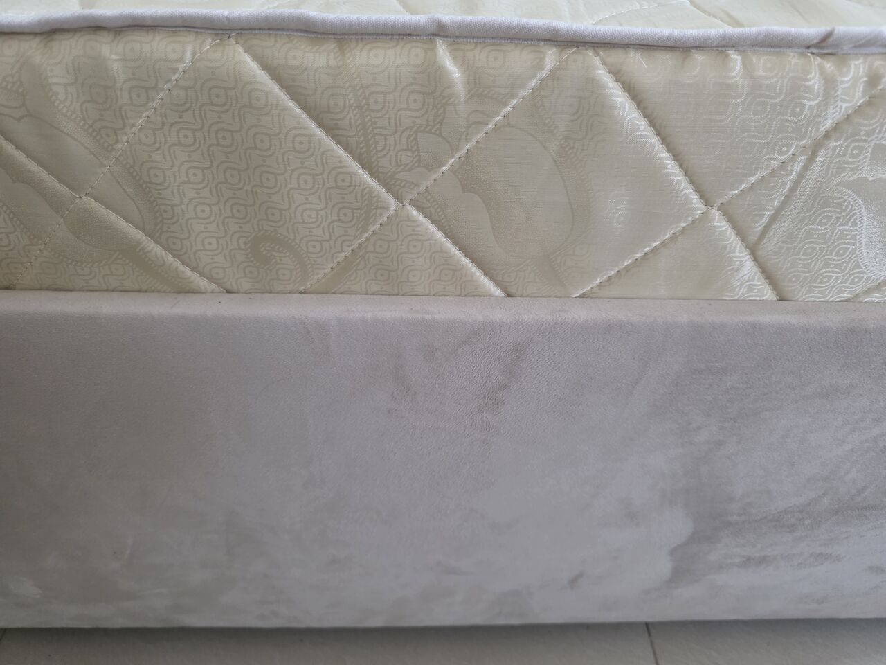 Sanabis, Furniture, BHD 22,  Queen Size Mattress 150 X 200, 7" Thick