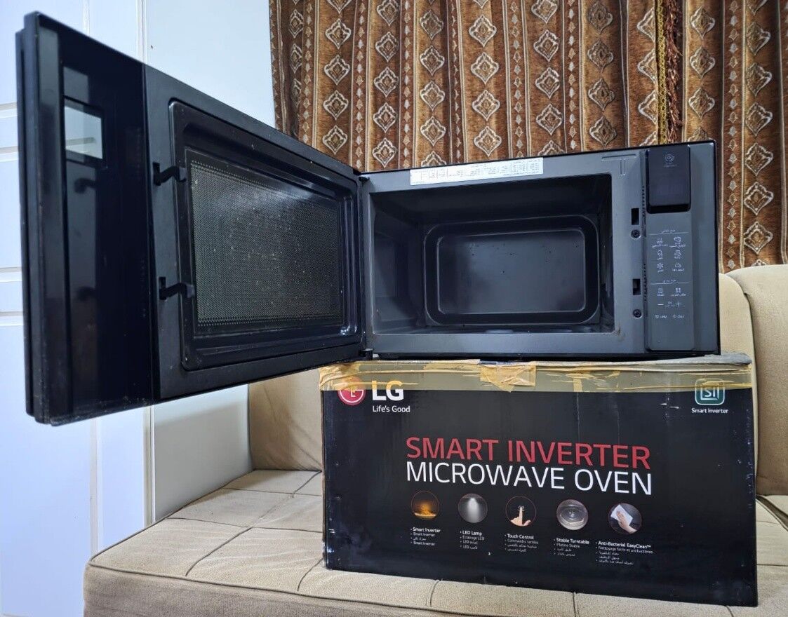 Jubail, Appliances, SAR 400,  LG Microwave Oven - Inverter 42L - For Sale