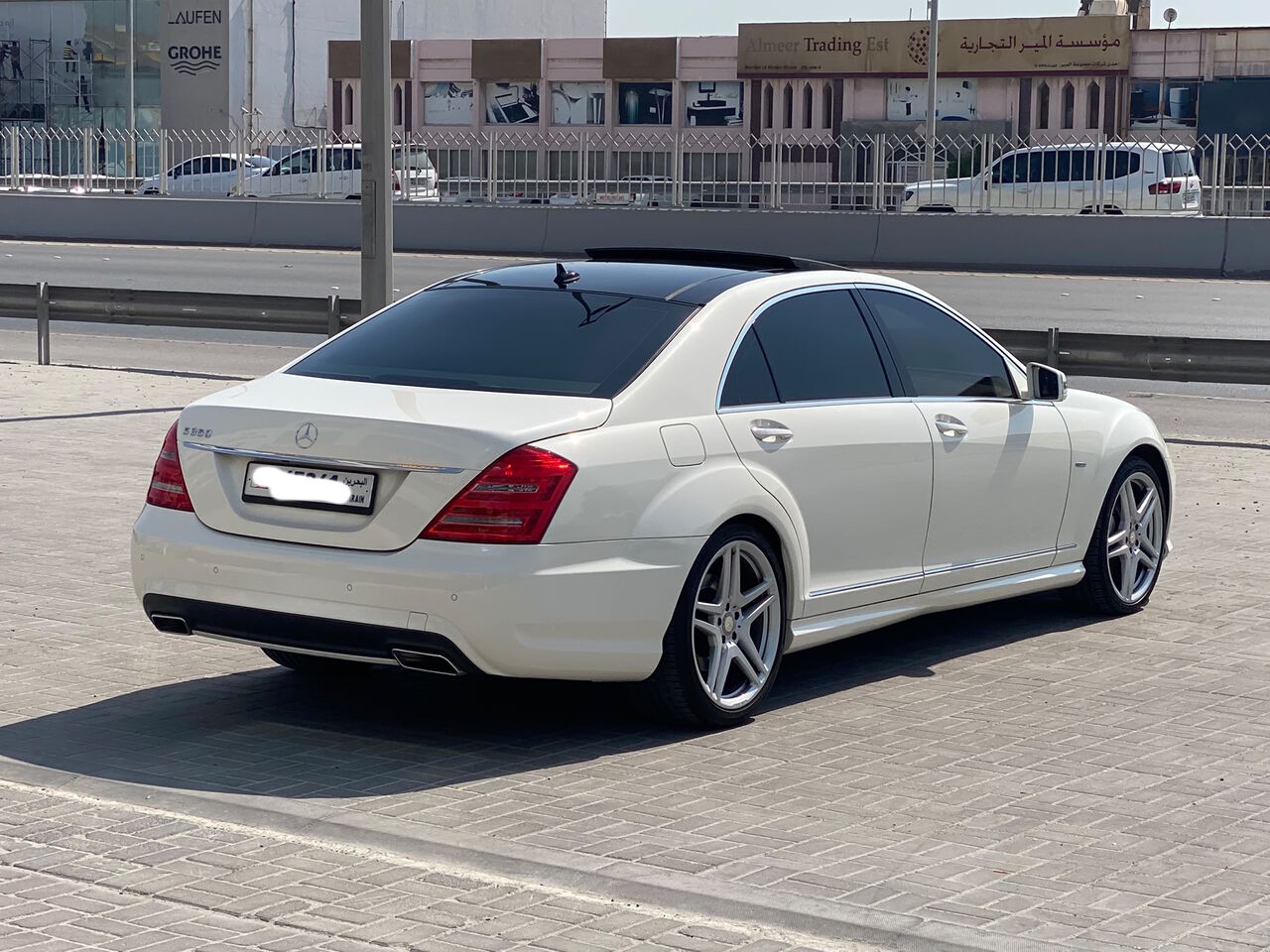 Manama, Vehicles, Cars & Trucks , BHD 5900,  Mercedes Benz S-350L,  2012,  Automatic,  204000 KM,    (White)