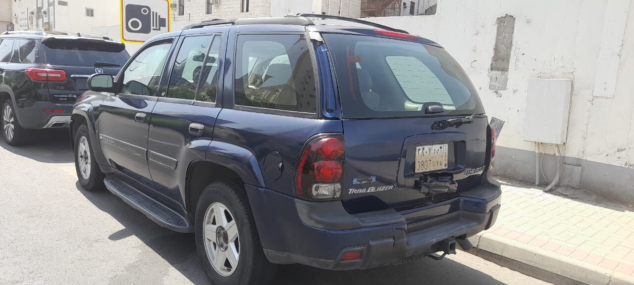 Makkah, Vehicles, Cars & Trucks , SAR 5500,  Trail Blazer,  2002,  Automatic,  203000 KM,  5500 Sr Trial Blazer Low Mileage, AC , Engine Gear In Good Condition