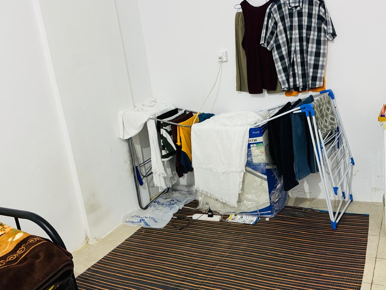 Jeddah, Bedspace For Rent, SAR 1800/month,  110113 Sq. Feet,  Furnished Room With Separate Entrance (Kitchen & Bath)