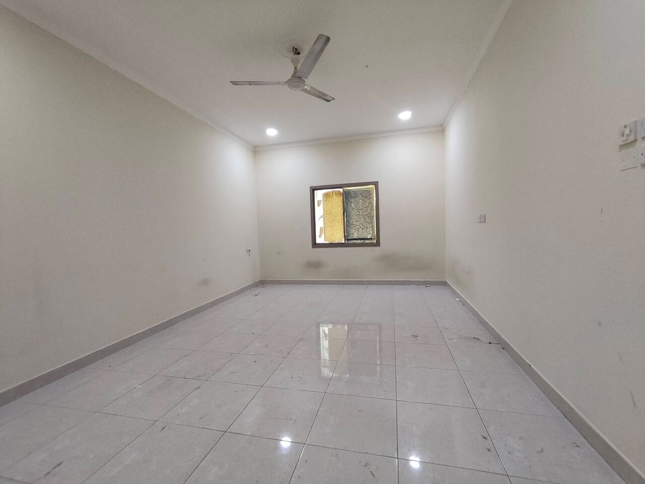 East Riffa, Apartments, Flats, Houses & Villas, BHD 140/year,  1 BR,  East Riffa:- Studio Flat On Rent With Unlimited Ewa..