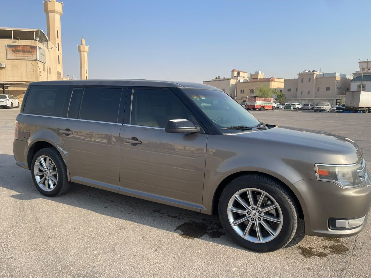 Riyadh, Vehicles, Cars & Trucks , SAR 24500,  Ford Flex,  2013,  Automatic,  195000 KM,  🚗 FOR SALE:   – WELL-MAINTAINED FAMILY SUV 🚗