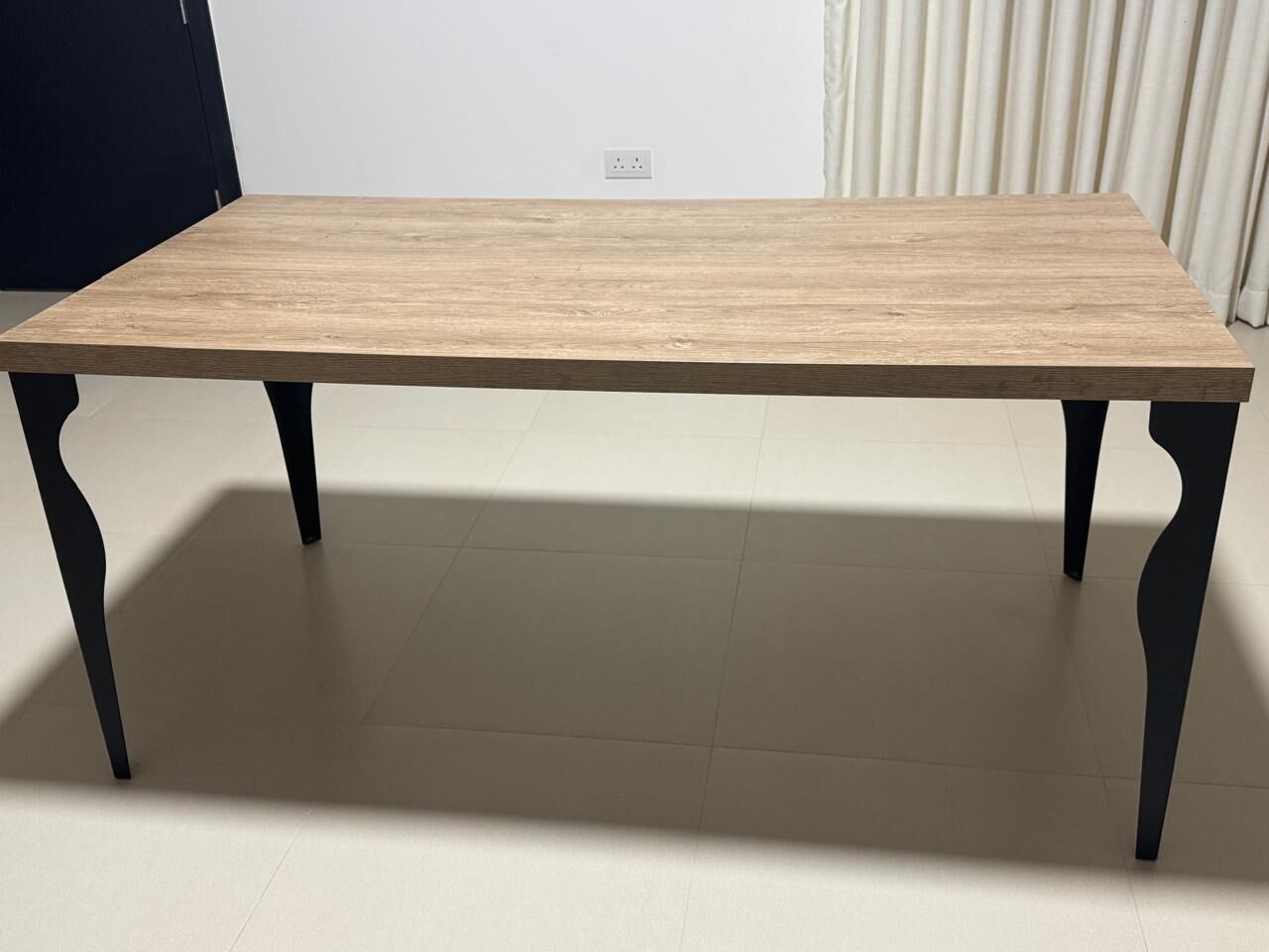 Riyadh, Furniture, SAR 500,  Selling Dinning Table