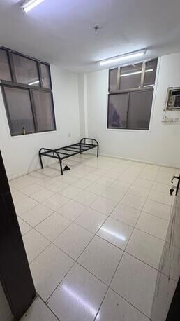 Dammam, Rooms for Rent, SAR 800/month,  1 Separate Room In A Flat With Hall,Kitchen,Washroom On Sharing - 800 SAR Per Month