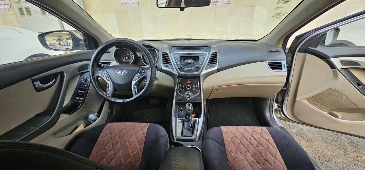 Jeddah, Vehicles, Cars & Trucks , SAR 19500,  Hyundai Elantra,  2015,  Automatic,  330000 KM,  Reliable Car With Cruise Control