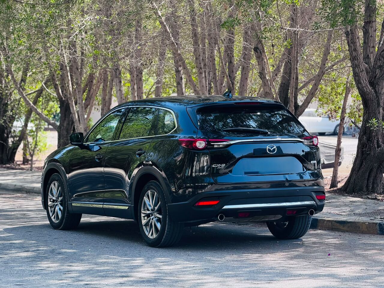 Manama, Vehicles, Cars & Trucks , BHD 7700,  Mazda CX-9,  2020,  Automatic,  95000 KM,    FULL OPTION MODEL WITH WELL-MAINTAINED CAR CONDITION
