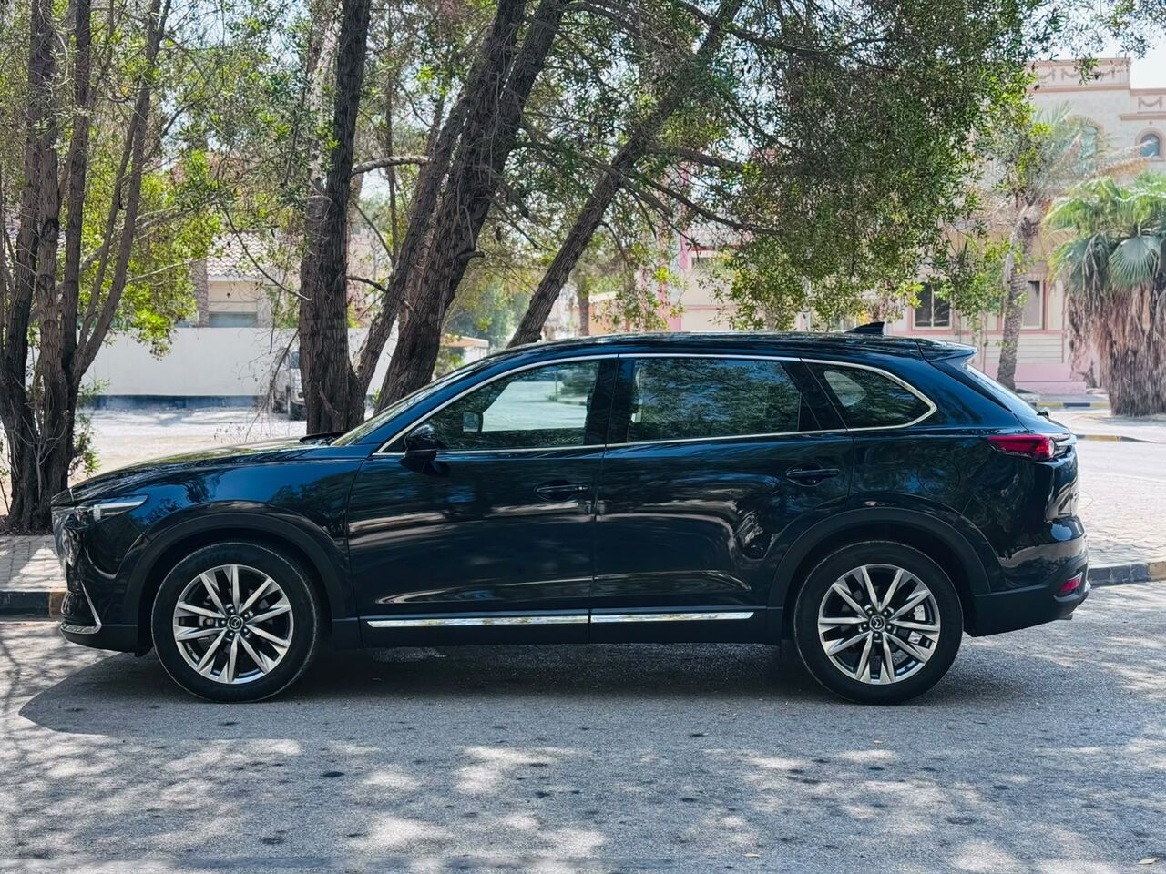 Manama, Vehicles, Cars & Trucks , BHD 7700,  Mazda CX-9,  2020,  Automatic,  95000 KM,    FULL OPTION MODEL WITH WELL-MAINTAINED CAR CONDITION