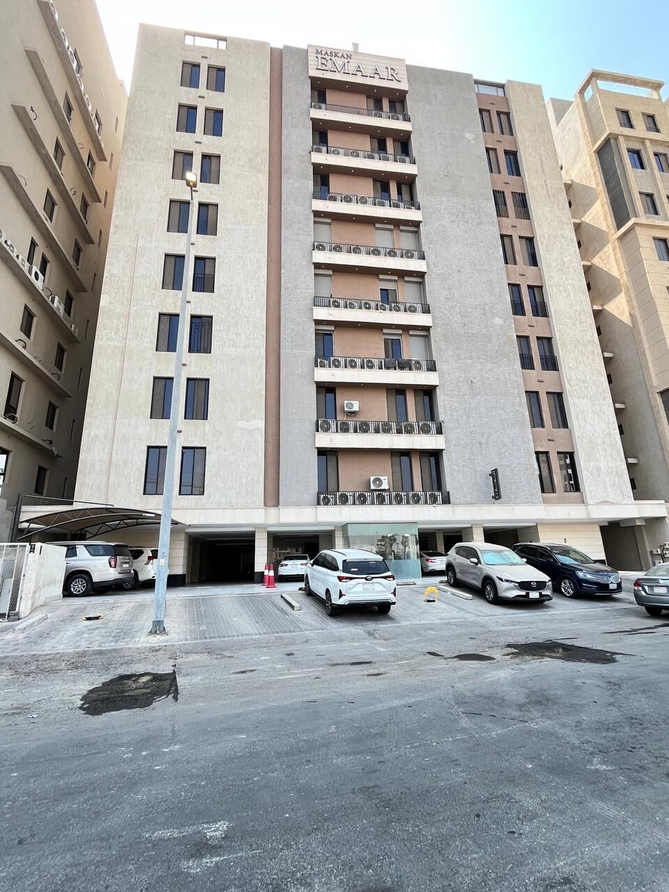 Jeddah, Apartments, Flats, Houses & Villas, SAR 45000/year,  Furnished,  3 BR,  1500 Sq. Meter,  3 Bedroom Apartment For Rent