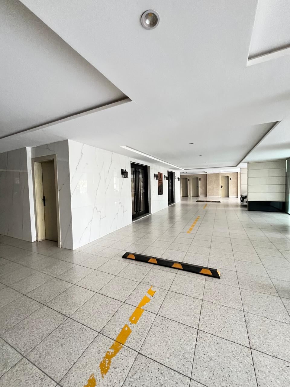 Jeddah, Apartments, Flats, Houses & Villas, SAR 45000/year,  Furnished,  3 BR,  1500 Sq. Meter,  3 Bedroom Apartment For Rent