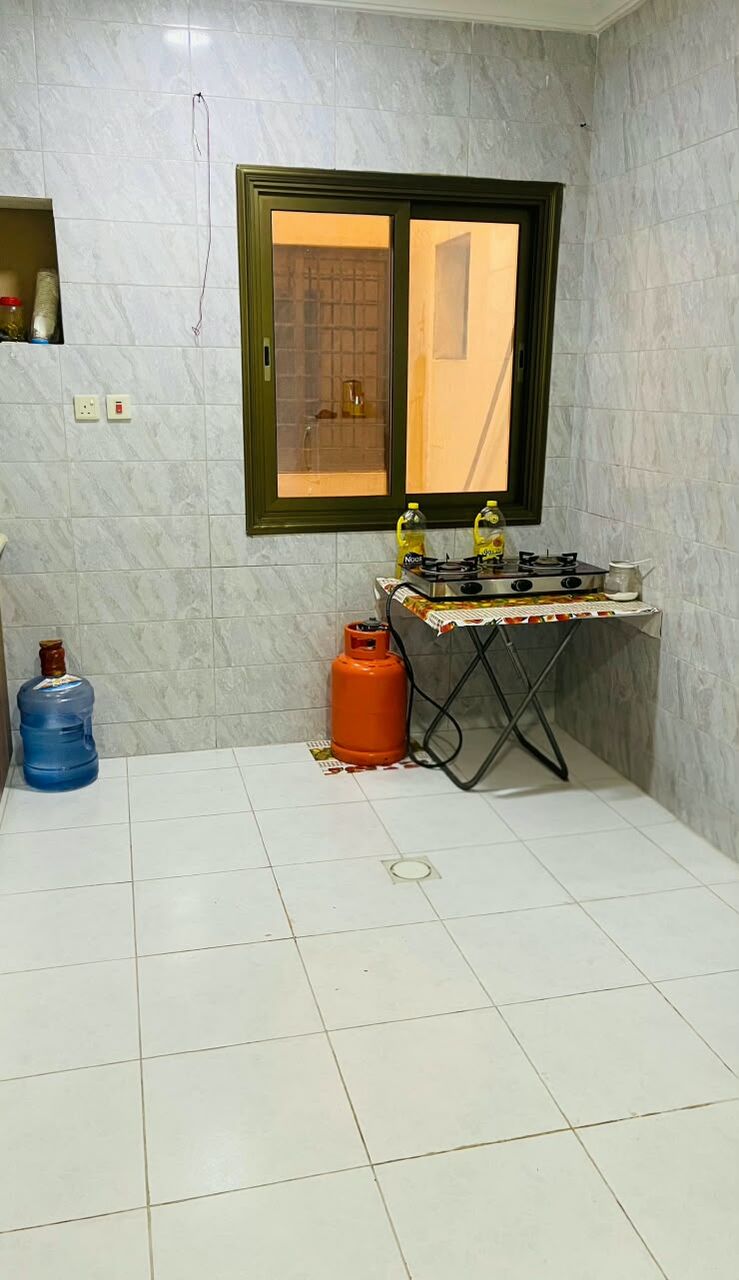 Dammam, Rooms for Rent, SAR 850/month,  1 Room Rent For An Executive Bachelor - Kerala