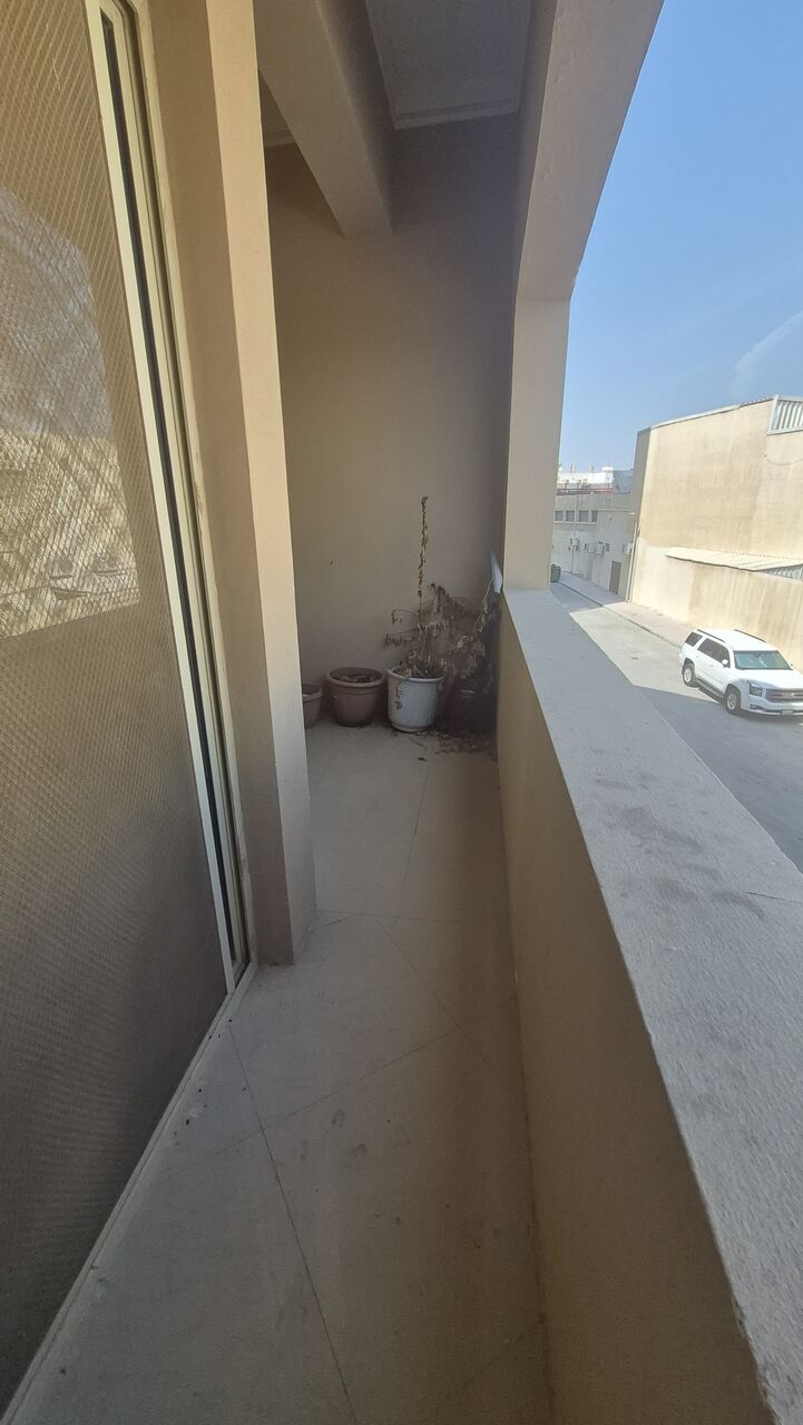 Manama, Apartments, Flats, Houses & Villas, BHD 350/month,  Furnished,  2 BR,  174 Sq. Meter,  Flat For Rent