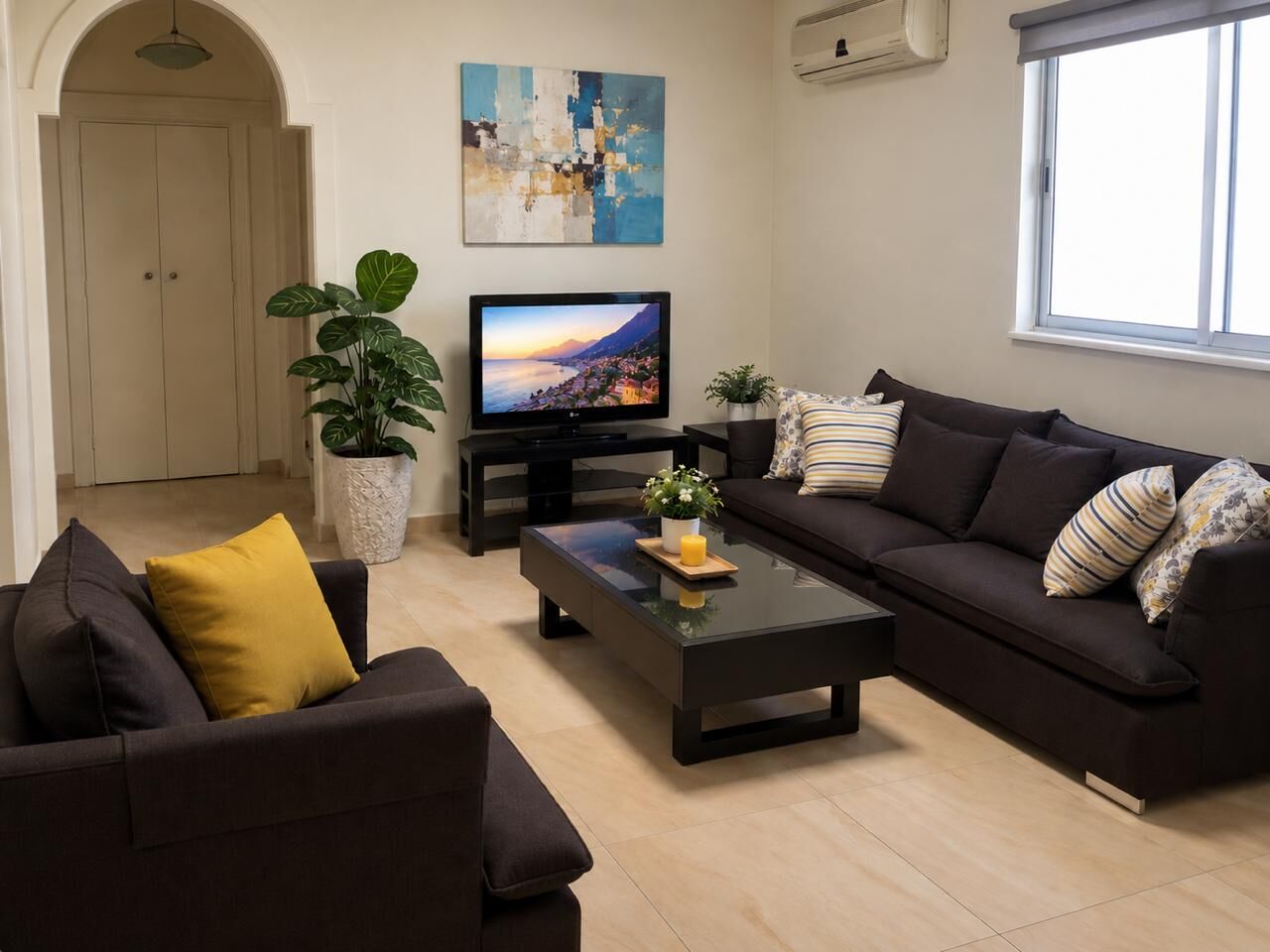 Amman, Apartments, Flats, Houses & Villas, JOD 500/month,  Furnished,  2 BR,  90 Sq. Meter,  A Newly Renovated Furnished Flat - From Owner- PRIVATE Entrance & Garden-Character-GYM