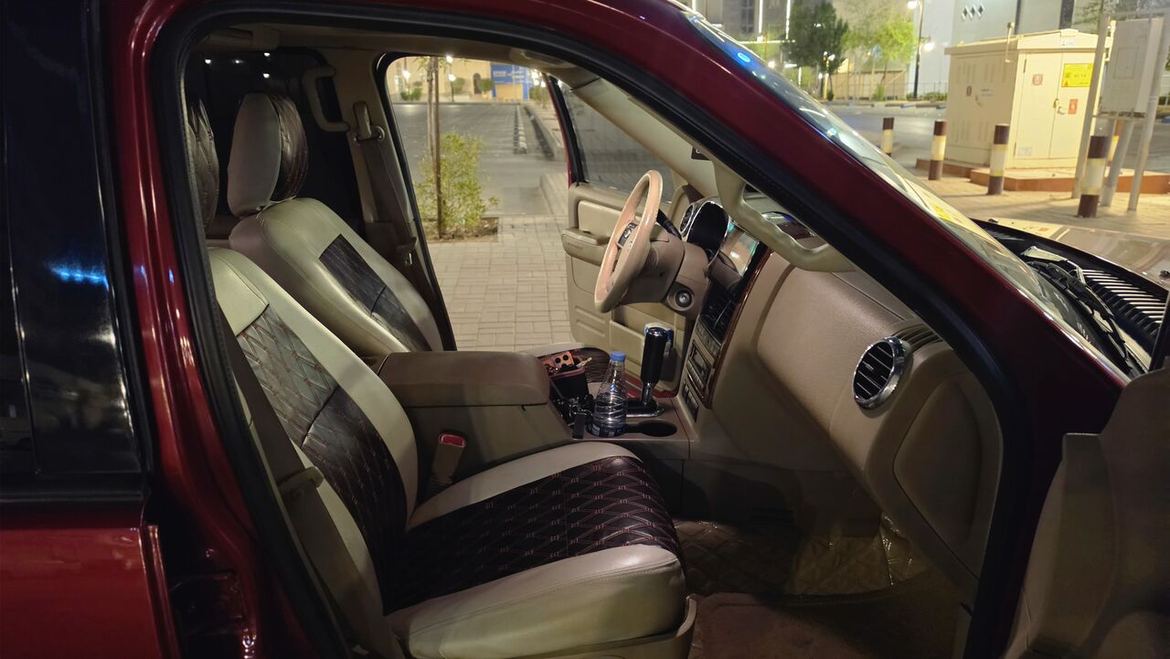 Riyadh, Vehicles, Cars & Trucks , SAR 22500,  Ford Explorer Sport,  2009,  Automatic,  222000 KM,  Ford Explorer  Eddie Bauer