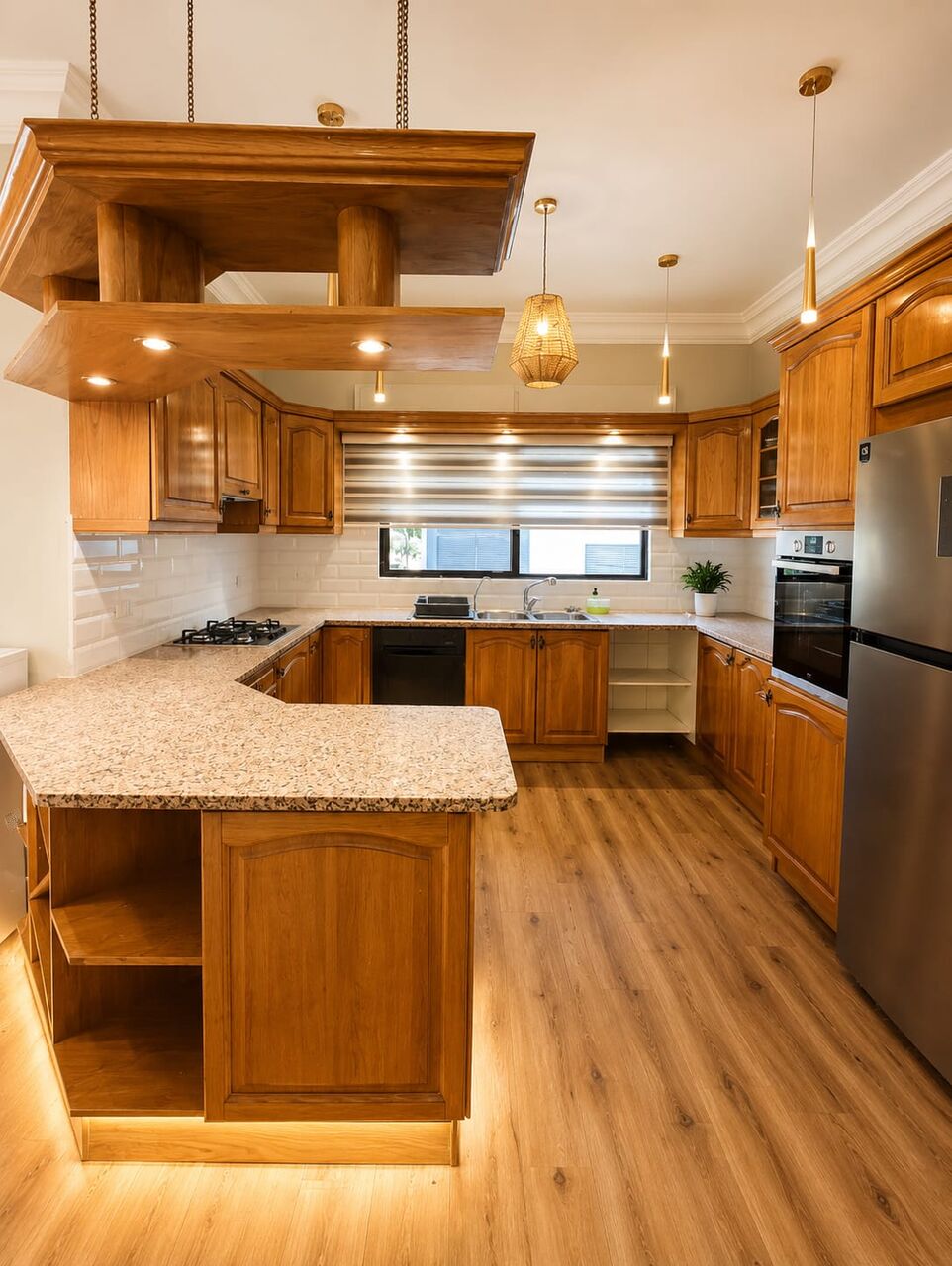 Amman, Apartments, Flats, Houses & Villas, JOD 20/year,  Furnished,  4 BR,  211 Sq. Meter,  Apartment For Rent  In Umm Uthayna