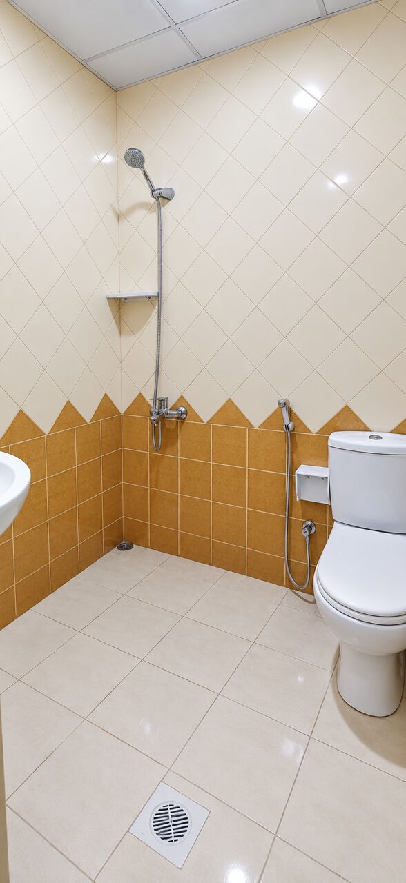 West Riffa, Apartments, Flats, Houses & Villas, BHD 150/month,  2 BR,  For Rent: Unfurnished Apartment In West Riffa.