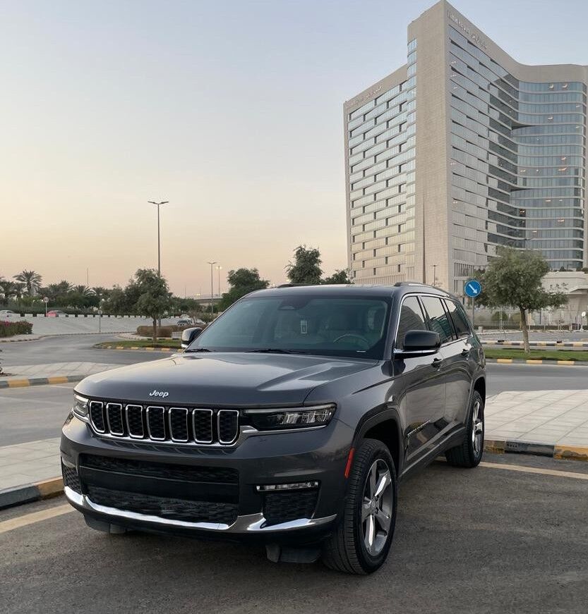 Riyadh, Vehicles, Cars & Trucks , SAR 145000,  Jeep Grand Cherokee L 2022 Limited &ndash; Full Option,  2022,  Automatic,  30600 KM,