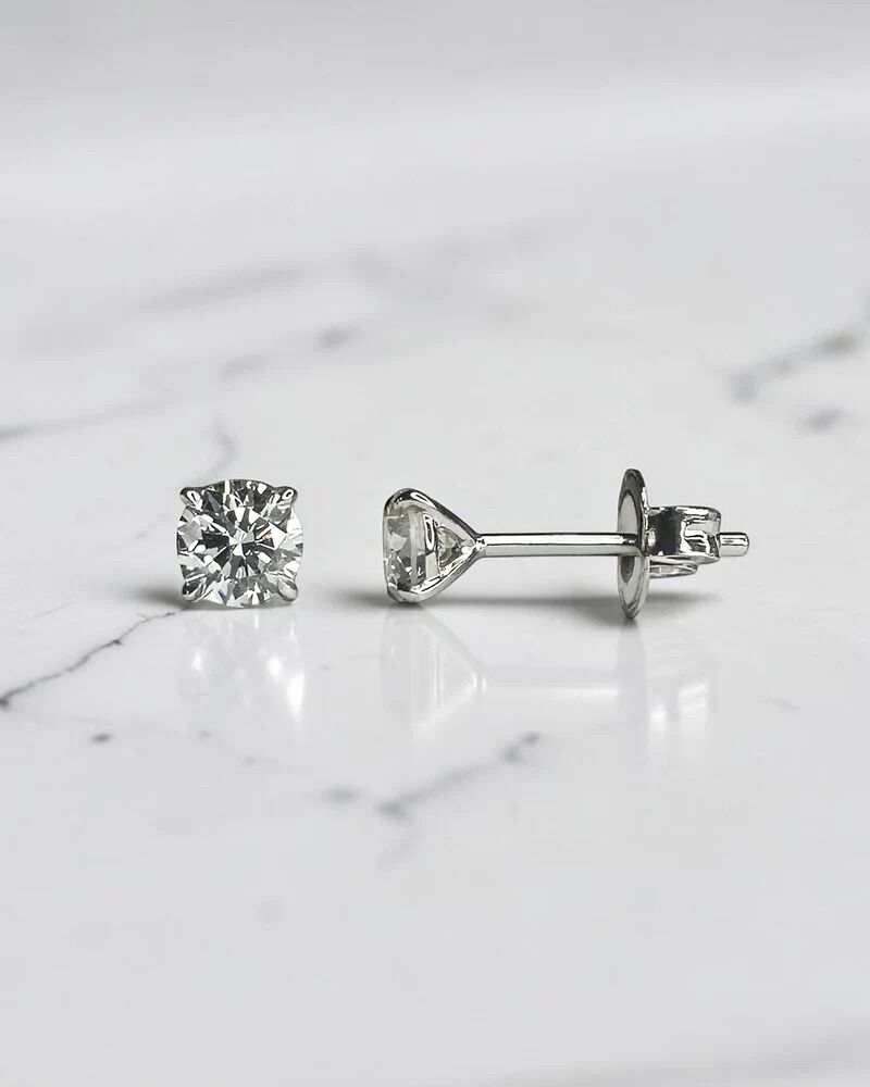 London, Jewelry, GBP 550,  Lab Grown Diamond Earrings Crafted For Modern Elegance