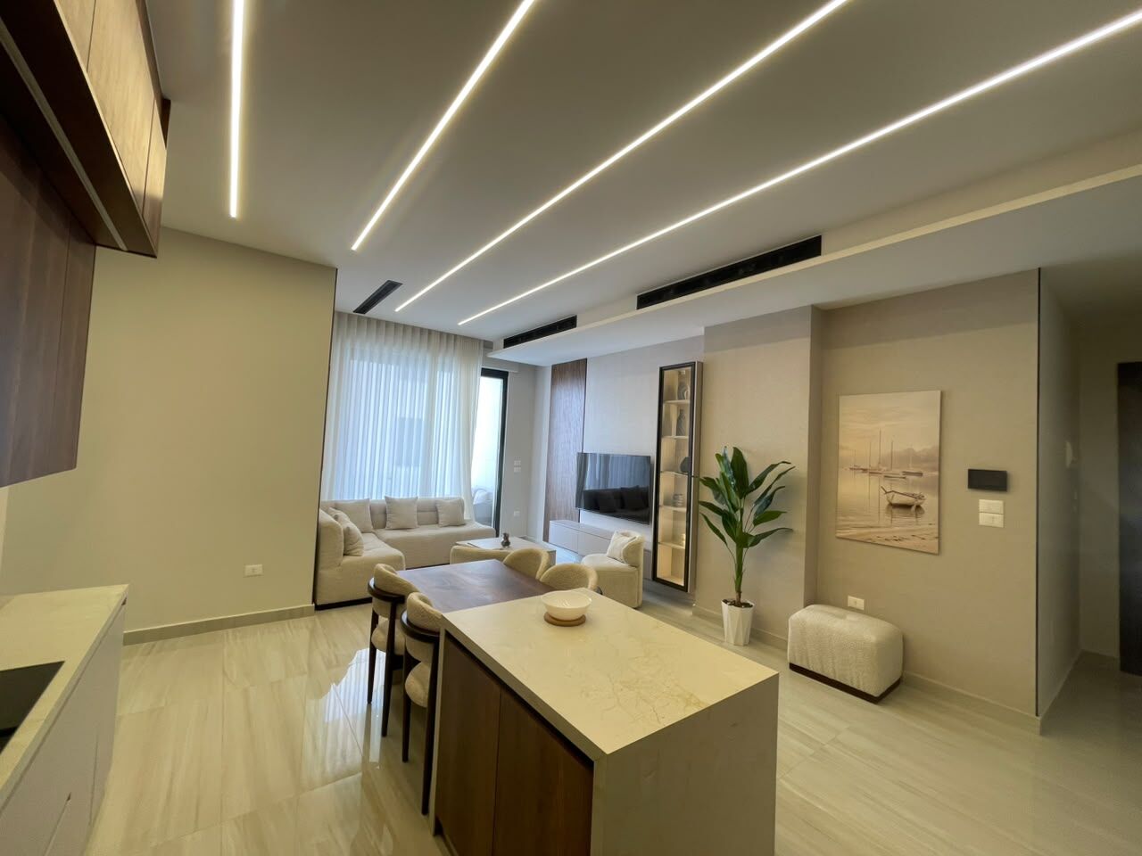 Abdoun, Apartments, Flats, Houses & Villas, JOD 19000/year,  Furnished,  3 BR,  120 Sq. Meter,  Ground Floor Apartment For Rent