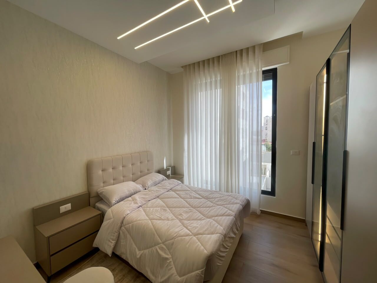 Abdoun, Apartments, Flats, Houses & Villas, JOD 19000/year,  Furnished,  3 BR,  120 Sq. Meter,  Ground Floor Apartment For Rent