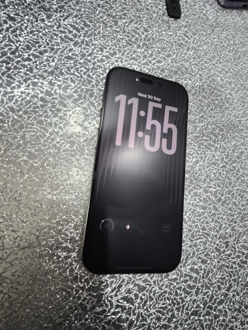 Riyadh, Electronics, SAR 3300,  IPhone 16 Pro 256GB-Natural Titanium Color
