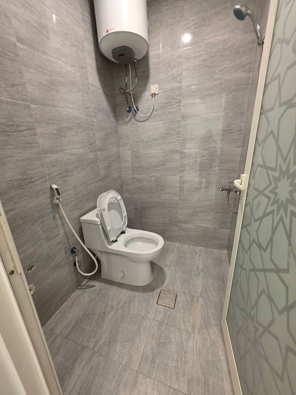 Khobar, Apartments, Flats, Houses & Villas, 3 BR,  FAMILY APARTMENT FOR RENT &ndash; 3 BEDROOM &ndash; SAR 38,000 &ndash; INCLUDING WATER, AC & PRIVATE PARKING
