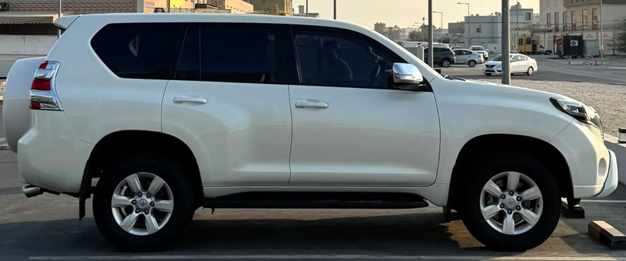 Manama, Vehicles, Cars & Trucks , BHD 10200,  Toyota Prado,  2016,  Automatic,  25000 KM,  Prado  V4 25,000 Kms (Bahrain Agency Toyota Maintained)