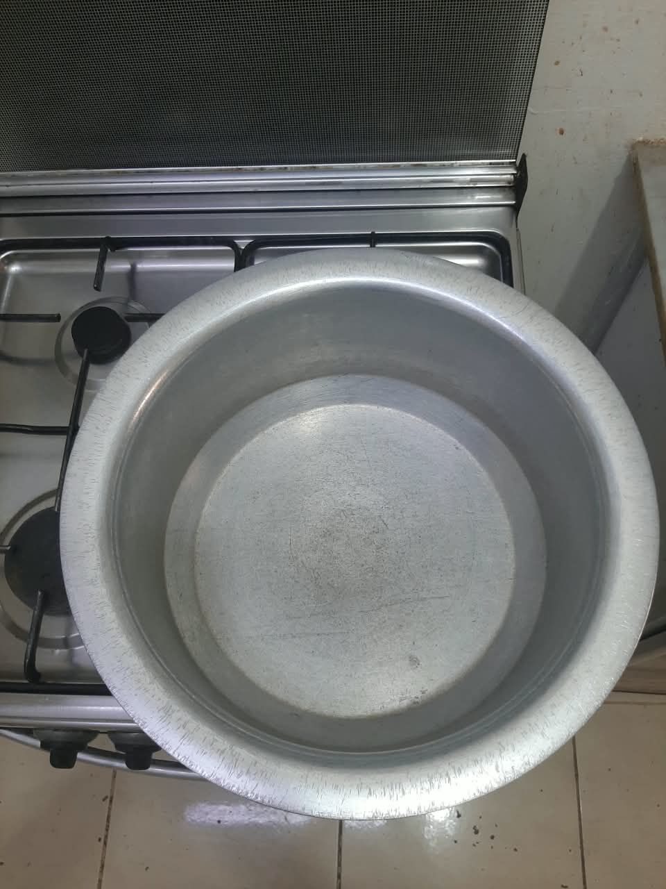Yanbu, Household Items, SAR 40,  Big Silver Aluminum Cookware