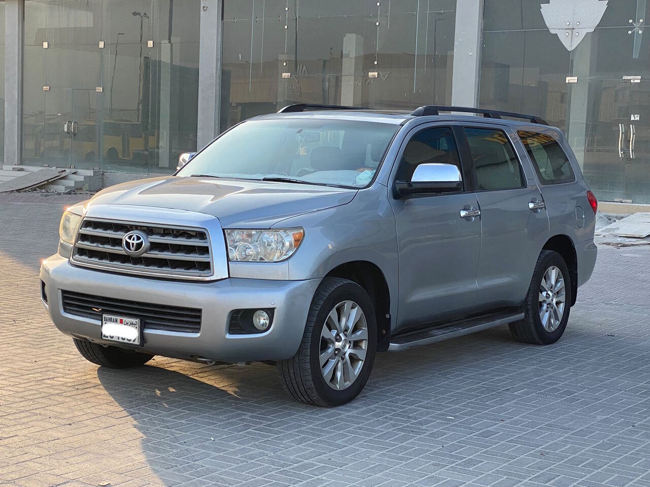 Manama, Vehicles, Cars & Trucks , BHD 5500,  Toyota Sequoia,  2012,  Automatic,  230600 KM,    (Silver)