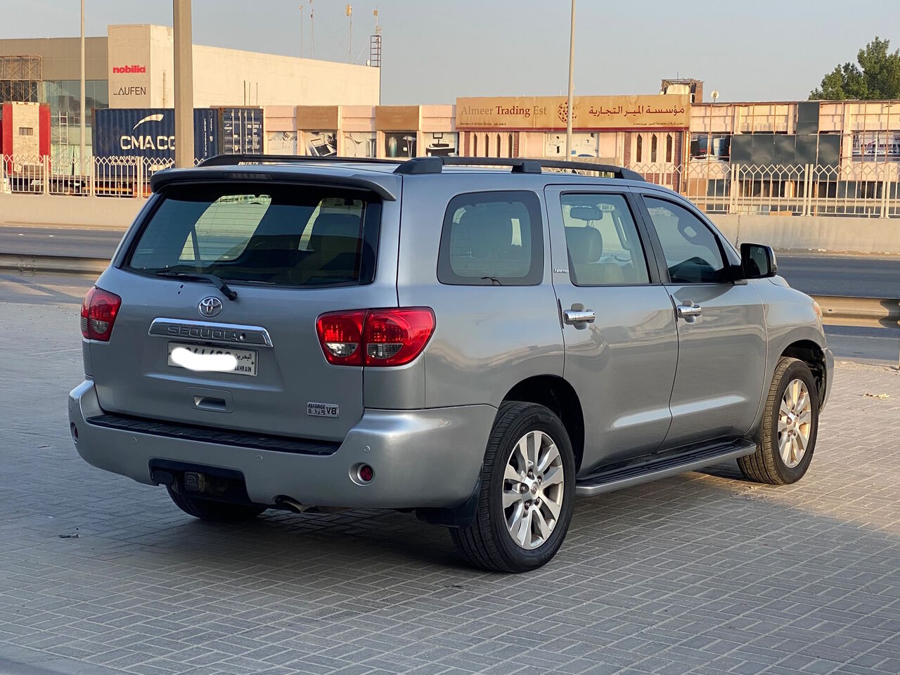 Manama, Vehicles, Cars & Trucks , BHD 5500,  Toyota Sequoia,  2012,  Automatic,  230600 KM,    (Silver)