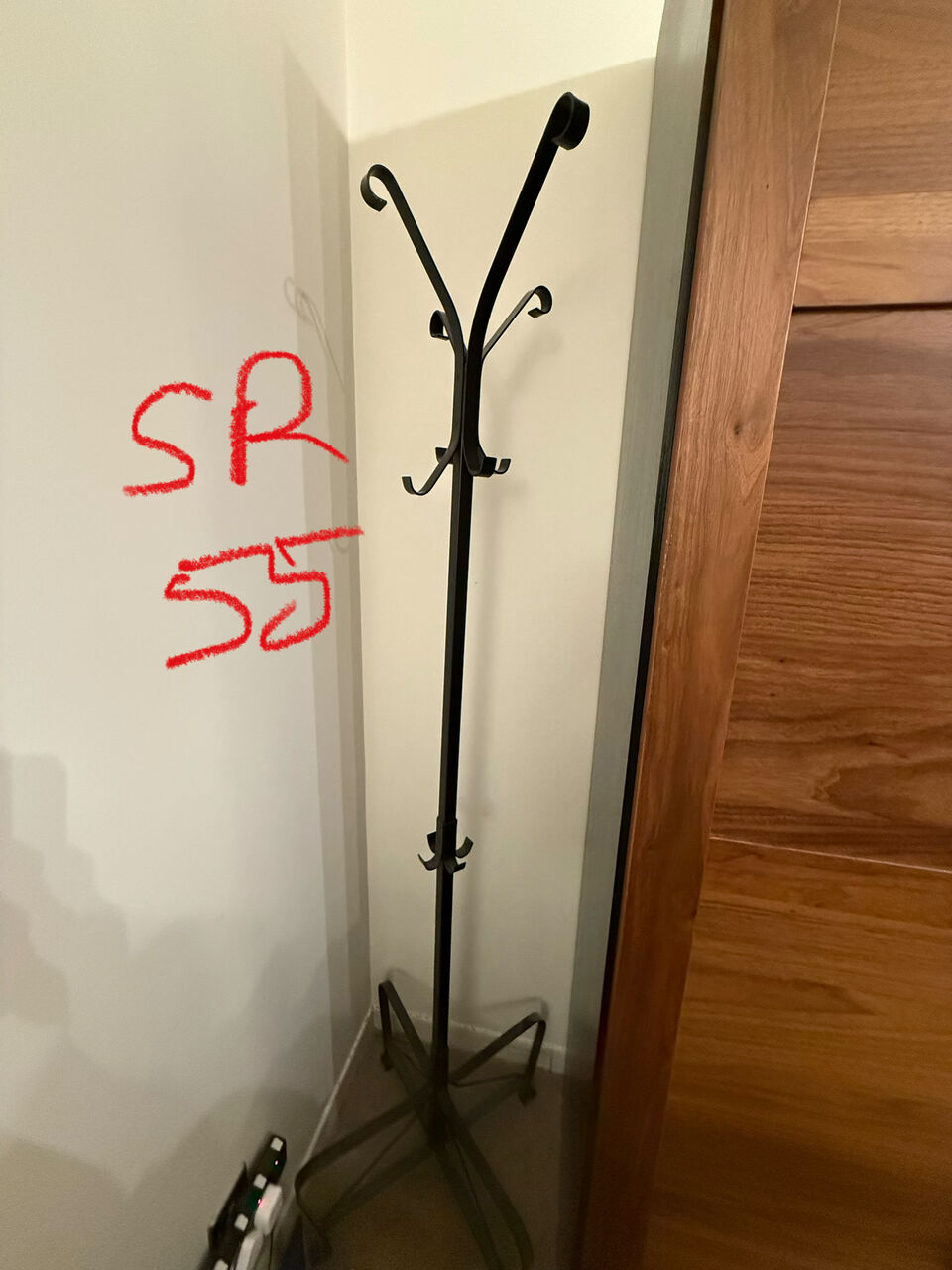 Khobar, Furniture, SAR 55,  Clothes Srand