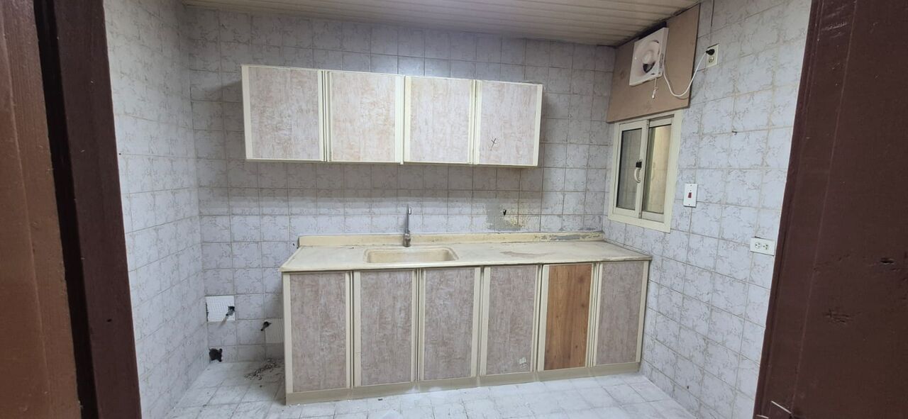 Jubail, Apartments, Flats, Houses & Villas, SAR 2500/month,  Family 2BHK Flat Near Indian School And Coral Hotel Only 2,500sr Free Elect, Wifi, Water