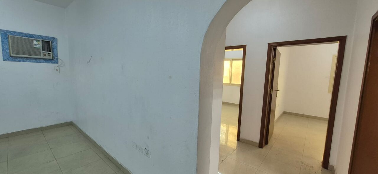 Jubail, Apartments, Flats, Houses & Villas, SAR 2500/month,  Family 2BHK Flat Near Indian School And Coral Hotel Only 2,500sr Free Elect, Wifi, Water
