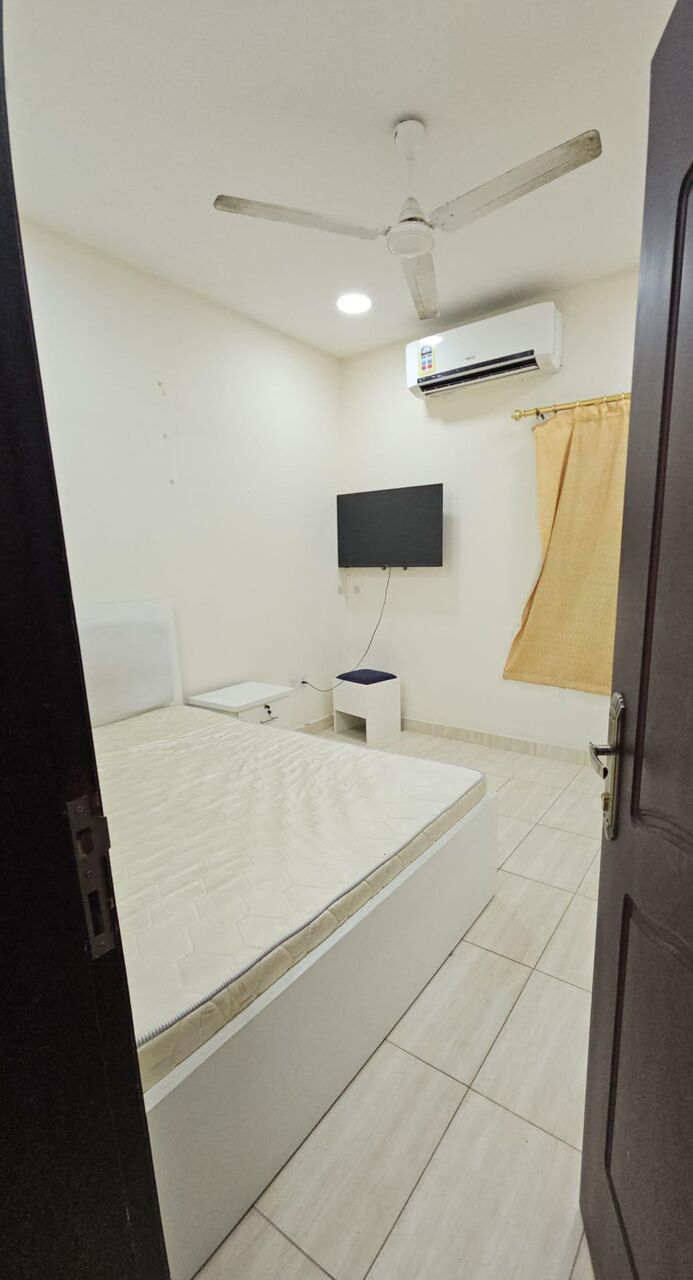 Gudaibiya, Apartments, Flats, Houses & Villas, BHD 180/month,  1 BR,  1 Bedroom Semi Furnished Flat For Rent With Ewa