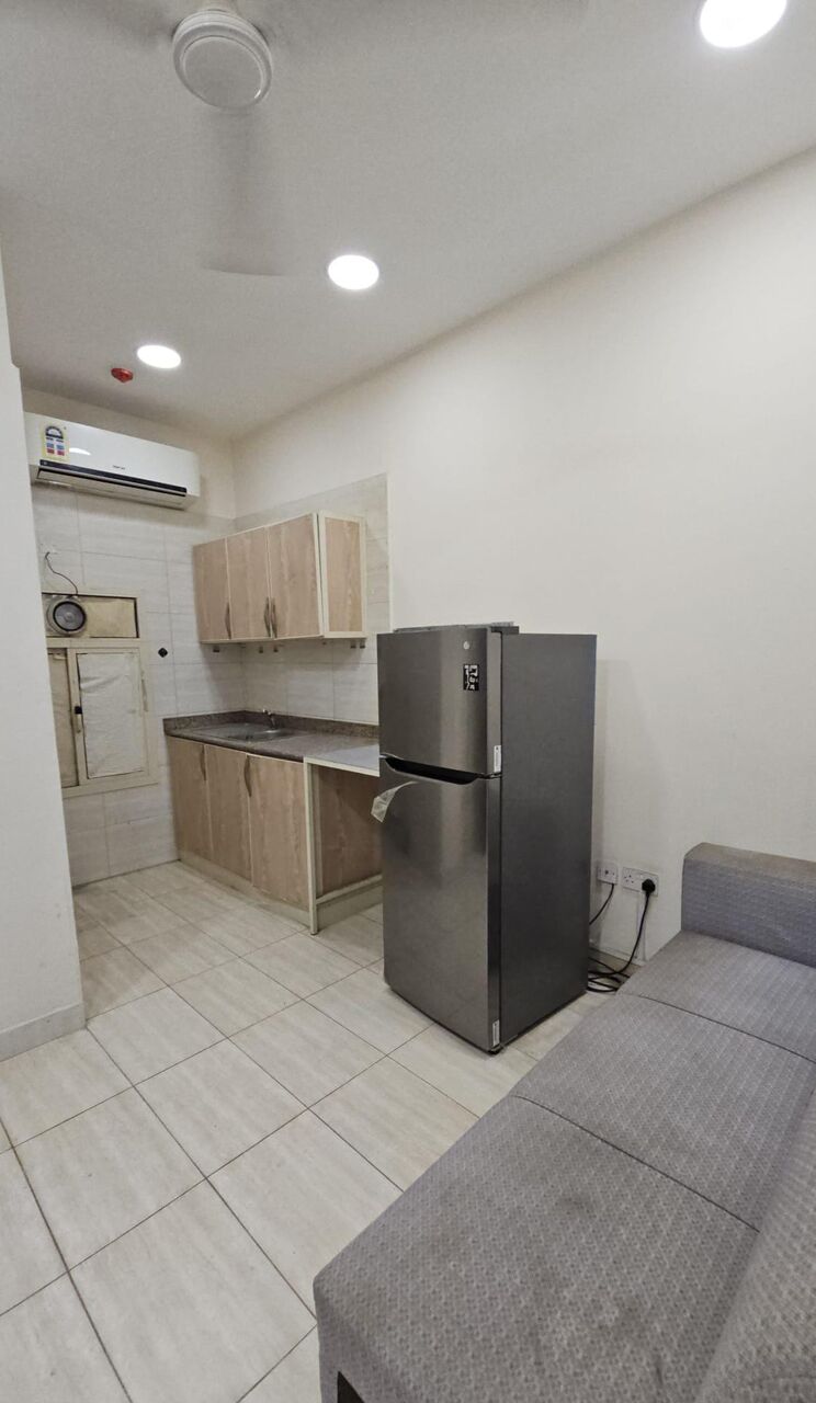 Gudaibiya, Apartments, Flats, Houses & Villas, BHD 180/month,  1 BR,  1 Bedroom Semi Furnished Flat For Rent With Ewa