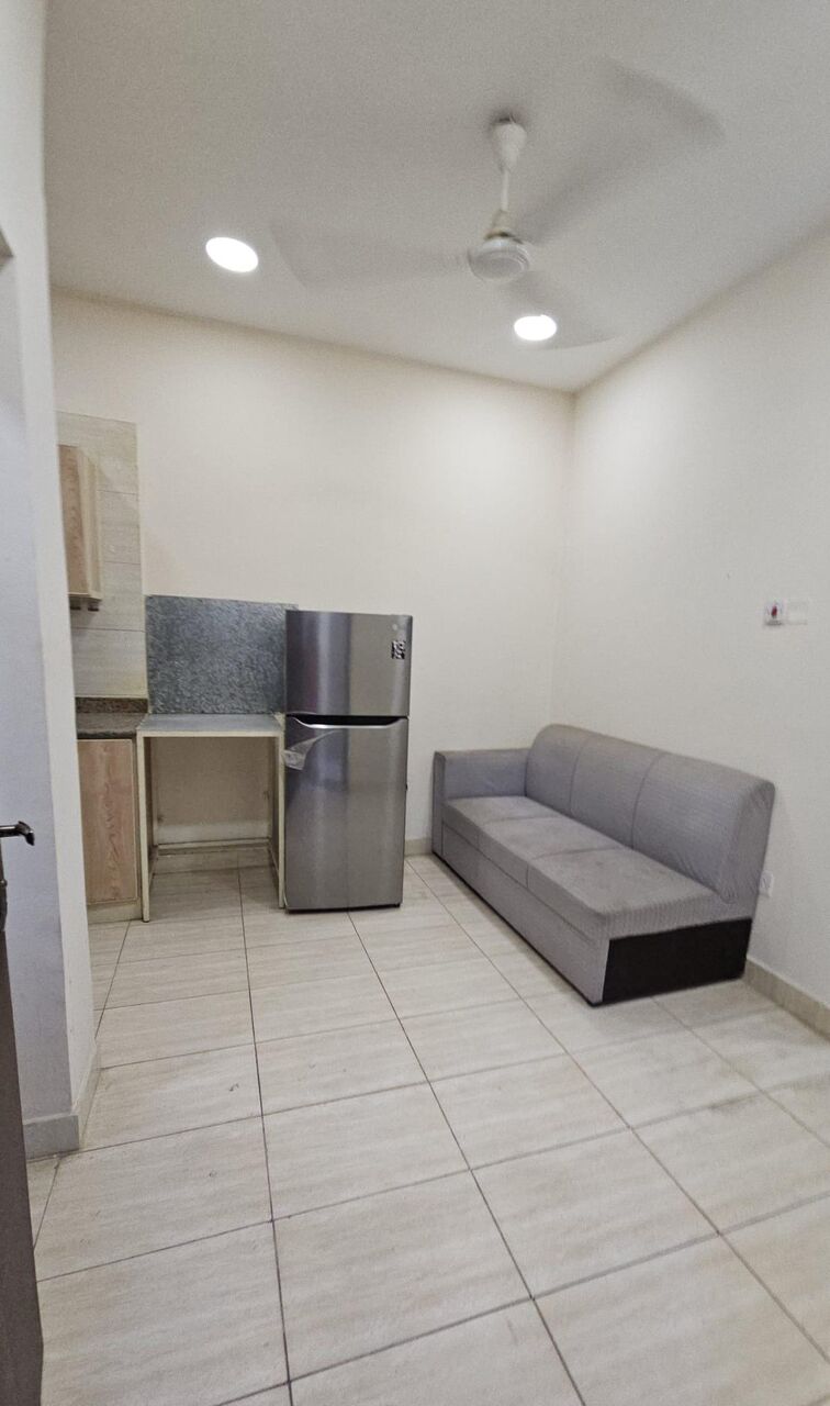 Gudaibiya, Apartments, Flats, Houses & Villas, BHD 180/month,  1 BR,  1 Bedroom Semi Furnished Flat For Rent With Ewa