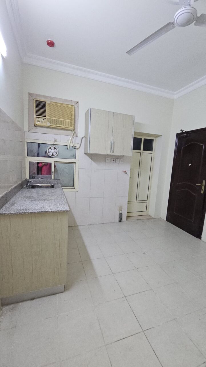 Hoora, Apartments, Flats, Houses & Villas, BHD 175/month,  1 BR,  1 Bedroom Semi Furnished Flat For Rent With Ewa